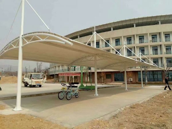 車(chē)棚膜結(jié)構(gòu)